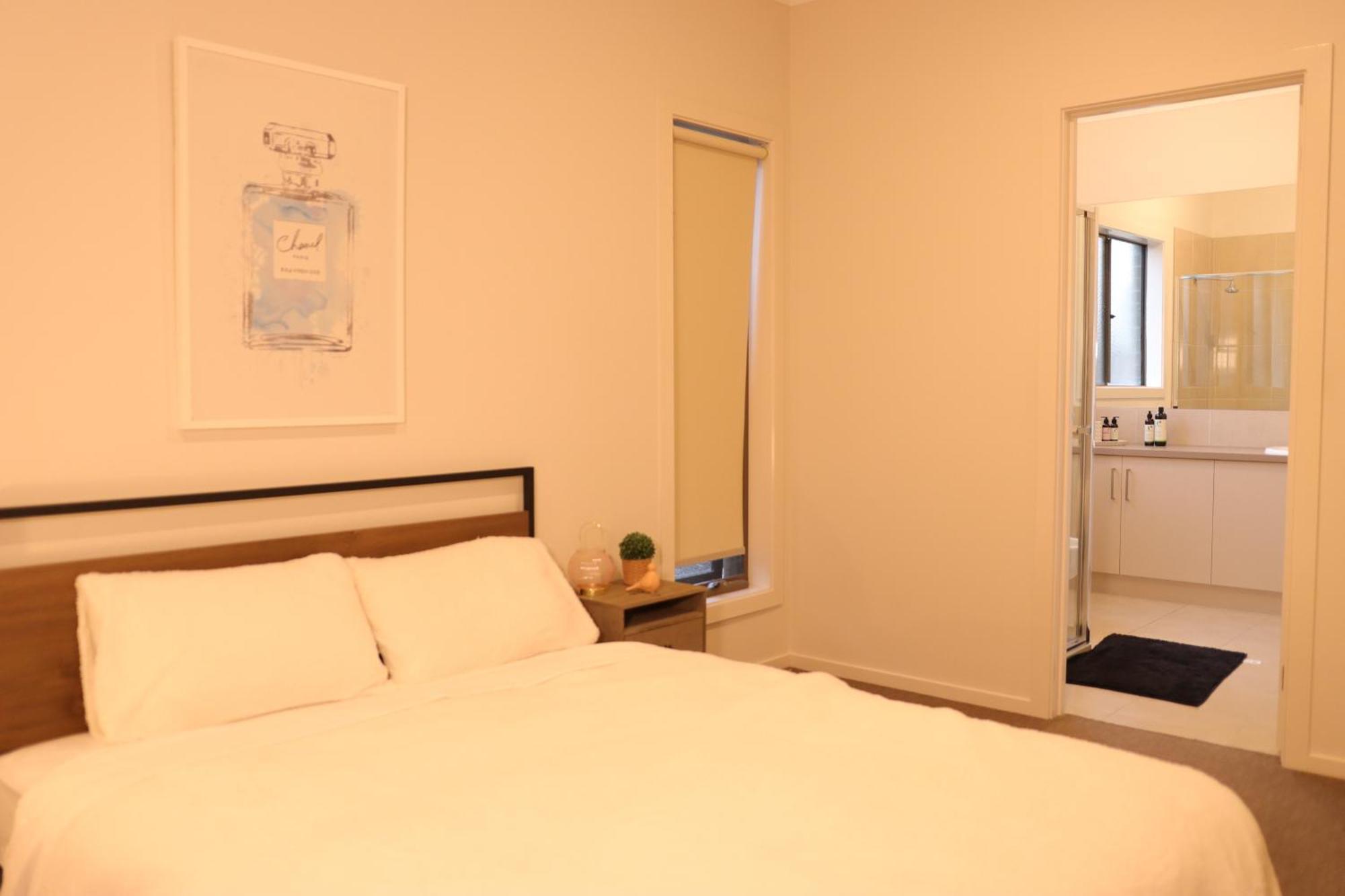 Melbourne Holiday House For 15 Peoples In Sanctuary Lake 库克点 外观 照片